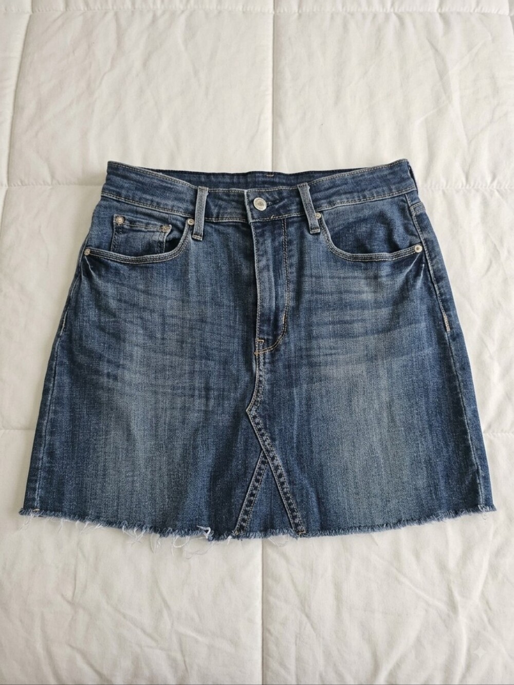 Signature by Levi Strauss Raw Hem Denim Mini Skirt - Size 4 / W27
